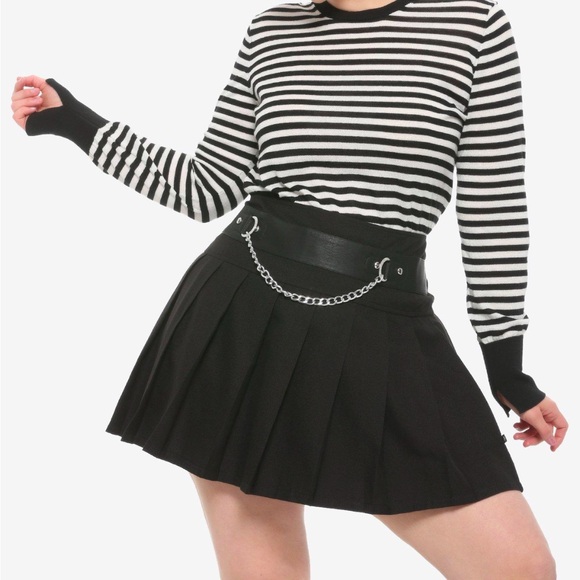 Royal Bones By Tripp Chain Pleated Skirt Plus Size Hot Topic‎ - Picture 1 of 3